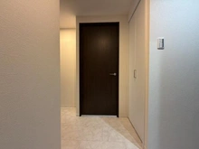 【神奈川県/海老名市上今泉】ロイヤルステージ海老名II 廊下