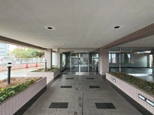 【神奈川県/海老名市上今泉】ロイヤルステージ海老名II アプローチ