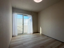 【神奈川県/横浜市港北区大豆戸町】ヒルトップ菊名 B棟 洋室