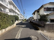 【神奈川県/横浜市港北区大豆戸町】ヒルトップ菊名 B棟 前面道路