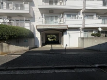 【神奈川県/横浜市港北区大豆戸町】ヒルトップ菊名 B棟 エントランス