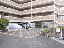 【神奈川県/海老名市東柏ケ谷】ロビーナさがみ野 駐車場