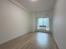 【東京都/町田市小山ヶ丘】ルネグランディア 洋室