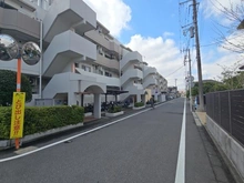 【神奈川県/相模原市南区東林間】藤和東林間コープ II 前面道路