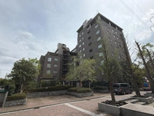 【東京都/町田市成瀬】エステ・スクエア成瀬弐番館 外観