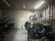 【東京都/町田市能ヶ谷】レクセルプラザ鶴川 駐輪場