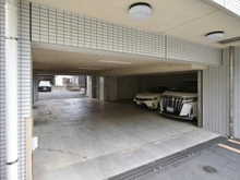 【東京都/町田市原町田】パレステージ町田サウスト 駐車場