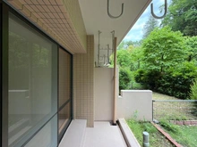 【神奈川県/横浜市青葉区奈良町】モアクレスト玉川学園 弐番館 テラス