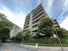 【東京都/町田市成瀬】エステ・スクエア成瀬壱番館 外観