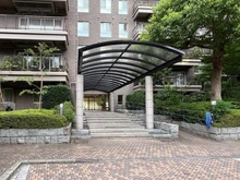 【東京都/町田市成瀬】エステ・スクエア成瀬壱番館 エントランス