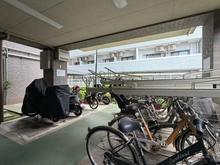【神奈川県/相模原市緑区橋本】ダイアパレスステーションプラザ橋本 駐輪場