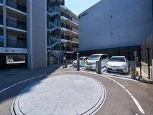 【東京都/町田市森野】パークホームズ町田 駐車場