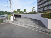 【神奈川県/相模原市中央区水郷田名】アメニティタワー相模原 アプローチ