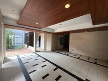 【神奈川県/相模原市南区上鶴間本町】プレシス相模大野 ロビー
