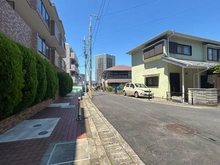 【神奈川県/横浜市旭区さちが丘】NICアーバンハイム二俣川 前面道路