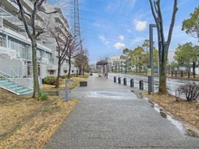 【東京都/稲城市長峰】長峰杜の3番街 1号棟 前面道路