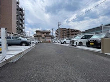 【神奈川県/大和市下鶴間】グランディ大和 駐車場