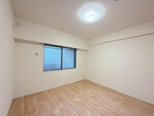 【東京都/町田市小山ヶ丘】ルネグランディア 洋室