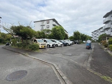 【東京都/町田市小山田桜台】小山田桜台団地2-15団地 39号棟 駐車場