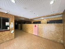 【神奈川県/座間市相模が丘】ライオンズマンション相模が丘 エントランス