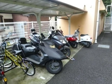 【神奈川県/大和市下鶴間】ライオンズマンションつきみ野第2 バイク置き場