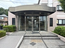 【神奈川県/相模原市南区東大沼】カーサ古淵 エントランス