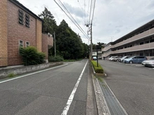 【神奈川県/相模原市南区東大沼】カーサ古淵 前面道路