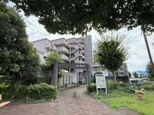 【神奈川県/相模原市中央区田名】ロイヤルステージ相模原番田 アプローチ