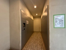 【神奈川県/座間市相模が丘】エステ・スクエア小田急相模原ステージV 宅配BOX