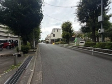 【神奈川県/座間市相模が丘】エステ・スクエア小田急相模原ステージV 前面道路