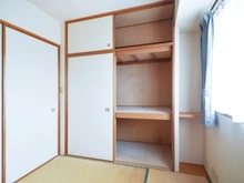 【神奈川県/横浜市青葉区市ケ尾町】市が尾南パークホームズ 収納：和室