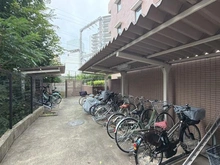 【神奈川県/相模原市南区上鶴間本町】 町田パーク・ホームズ 駐輪場
