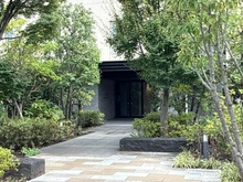【神奈川県/伊勢原市桜台】リーフィアレジデンス伊勢原 アプローチ