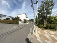 【神奈川県/伊勢原市桜台】リーフィアレジデンス伊勢原 前面道路