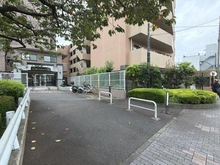 【神奈川県/相模原市南区東林間】ライオンズマンション東林間第3 前面道路