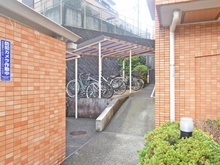 【神奈川県/海老名市国分南】NICガーデンハイム海老名 駐輪場
