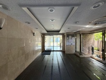 【神奈川県/相模原市南区上鶴間本町】ライオンズガーデン相模大野 エントランス