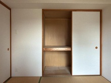 【神奈川県/相模原市南区上鶴間本町】ライオンズガーデン相模大野 収納