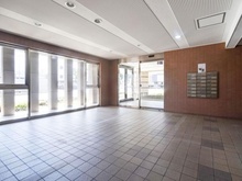 【神奈川県/相模原市南区上鶴間本町】スガヴァンティエム町田 エントランス：右奥：メールBOX