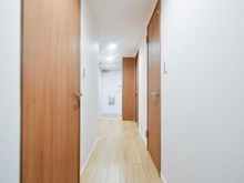 【神奈川県/相模原市南区上鶴間本町】スガヴァンティエム町田 廊下：奥：玄関