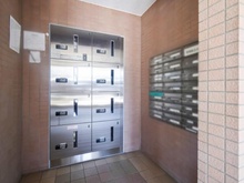 【神奈川県/相模原市南区上鶴間本町】スガヴァンティエム町田 宅配BOX：右：メールBOX