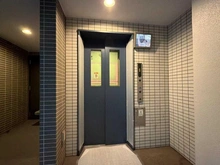 【神奈川県/相模原市中央区清新】レクセルガーデン相模原 共用部：エレベーター