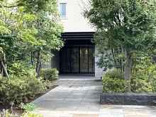 【神奈川県/伊勢原市桜台】リーフィアレジデンス伊勢原 アプローチ