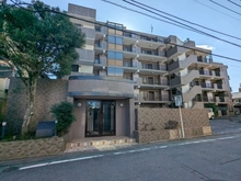 【神奈川県/座間市相模が丘】小田急相模原南パーク・ホームズ 外観