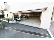 【神奈川県/大和市深見西】リリファ大和 駐車場
