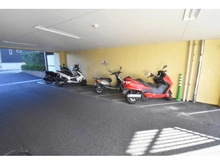 【神奈川県/大和市福田】ダイアパレスアンジェロ桜ケ丘 バイク置き場