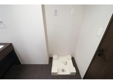 【東京都/町田市小山ヶ丘】リーフィアレジデンス橋本 C棟 洗濯機置き場