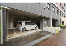 【神奈川県/相模原市中央区淵野辺】ロアーブル・ガーデン淵野辺 駐車場