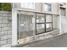 【神奈川県/相模原市南区上鶴間本町】ルイシャトレ町田ヒルズ ごみ置き場