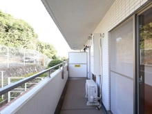 【東京都/町田市玉川学園】アデニウム玉川学園 バルコニー